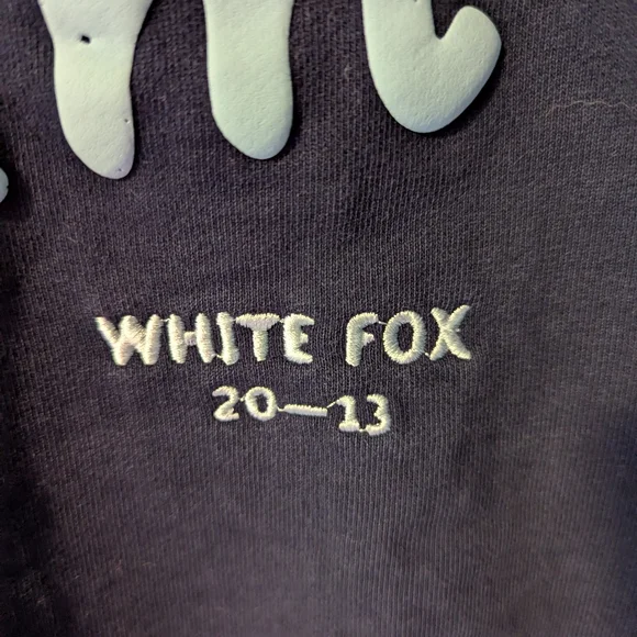 White Fox This Is Not A Dream Hoodie Navy L/XL - Picture 6 of 9